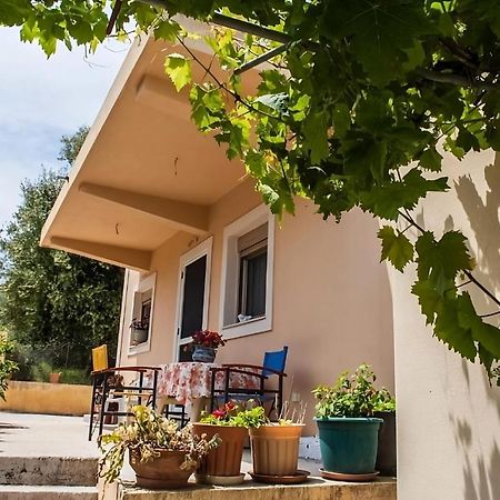 Flamiatos Garden Cottages Pouláta Exterior photo